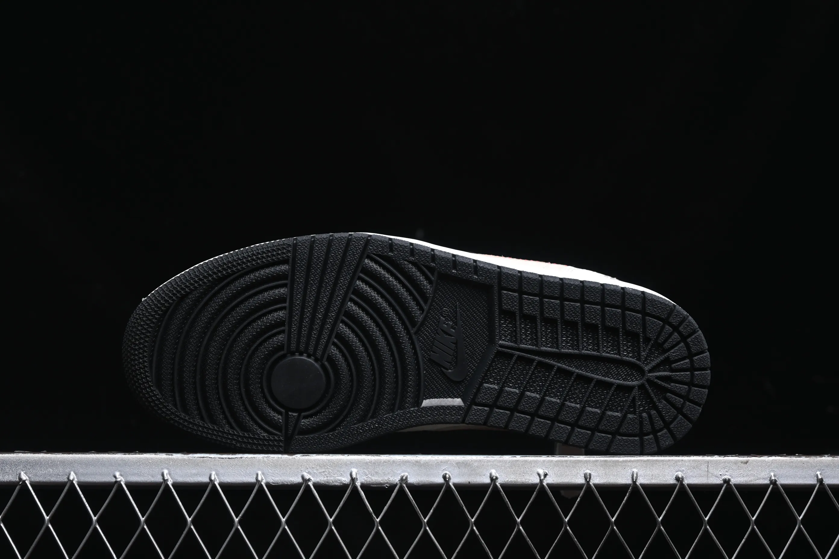 All Categories Air Jordan Jordan Series Basketball Shoes Air Jordan 1 Low Air Jordan 1 Low AJ1 Joe 1 North Face Collaboration-Law Brown High-end Customized Low-top Retro Basketball Shoes DC2024-033
